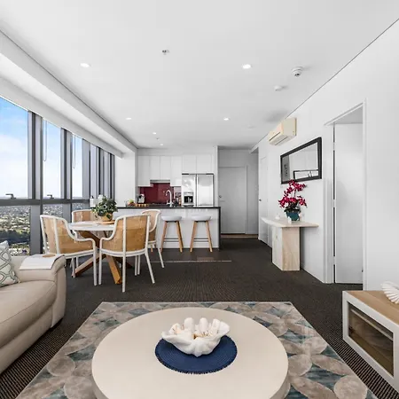 Stunning River View 2-Bed With Pool, Sauna And Gym Brisbane Exterior photo